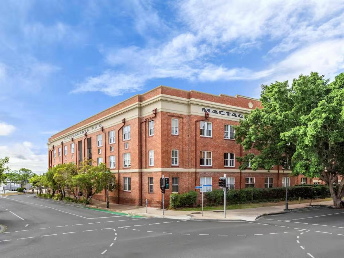 Spacious 1 Bedroom Apartment in Teneriffe Brisbane - Chambres d’hôtes Brisbane