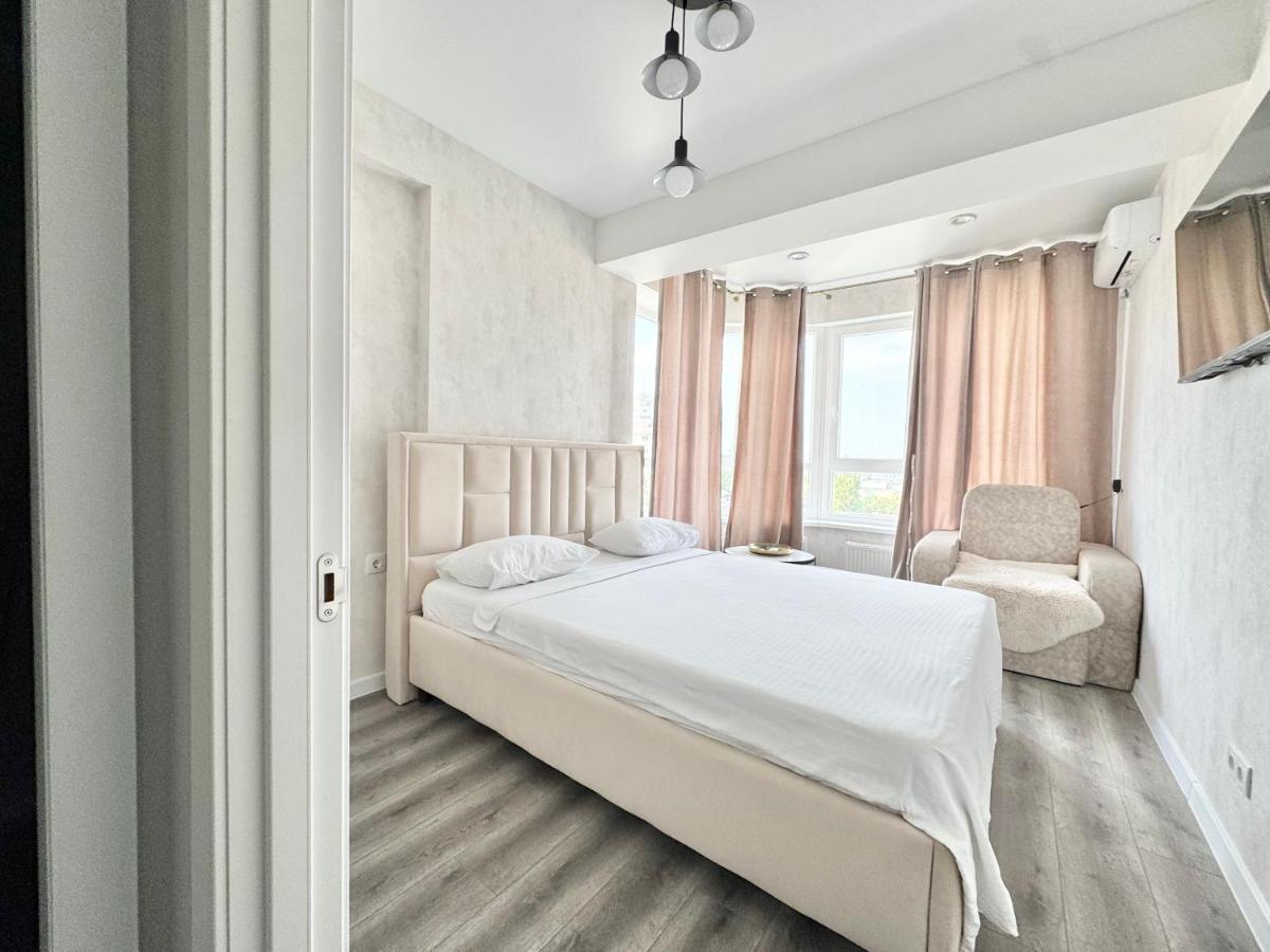 Уютные апартаменты в новострое на Ботанике - B&B Chişinău