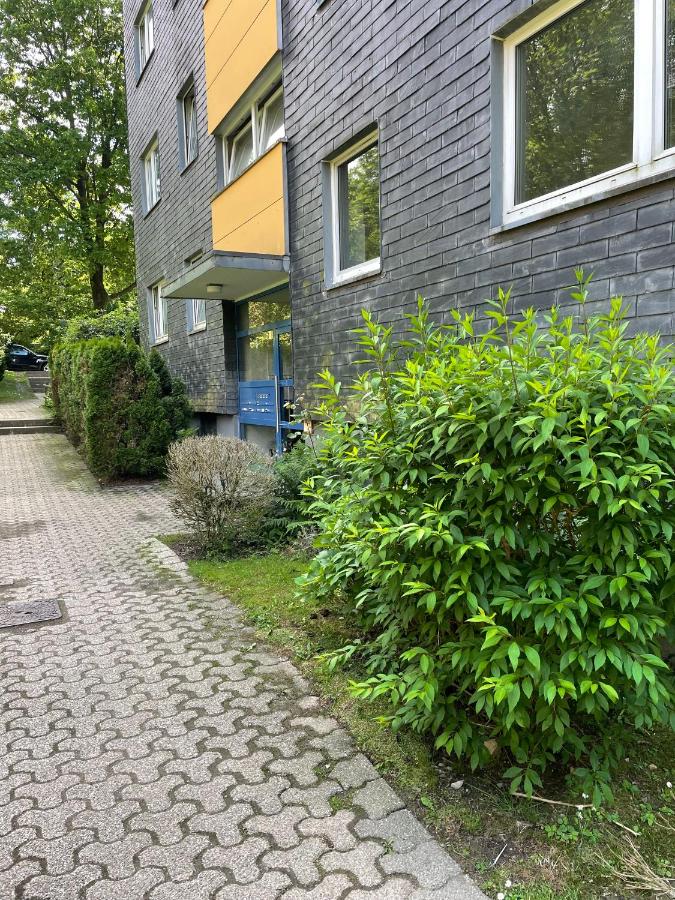 Gemütliches Apartment in Wuppertal Ronsdorf mit Balkon - B&B Wuppertal