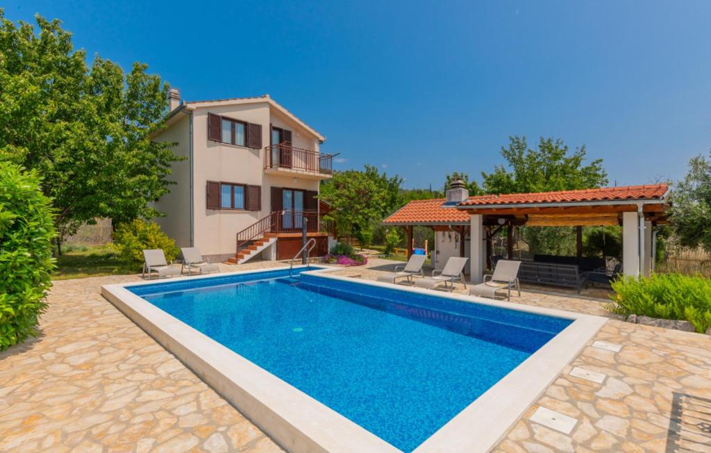 Villa Ivka-Omis by Villas Guide - B&B Katuni