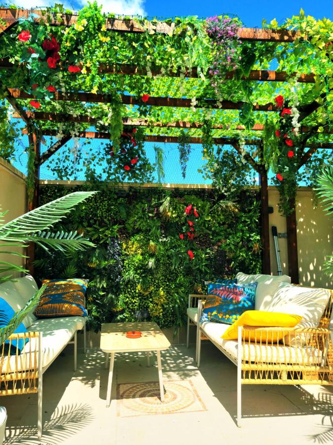 Oasis - B&B