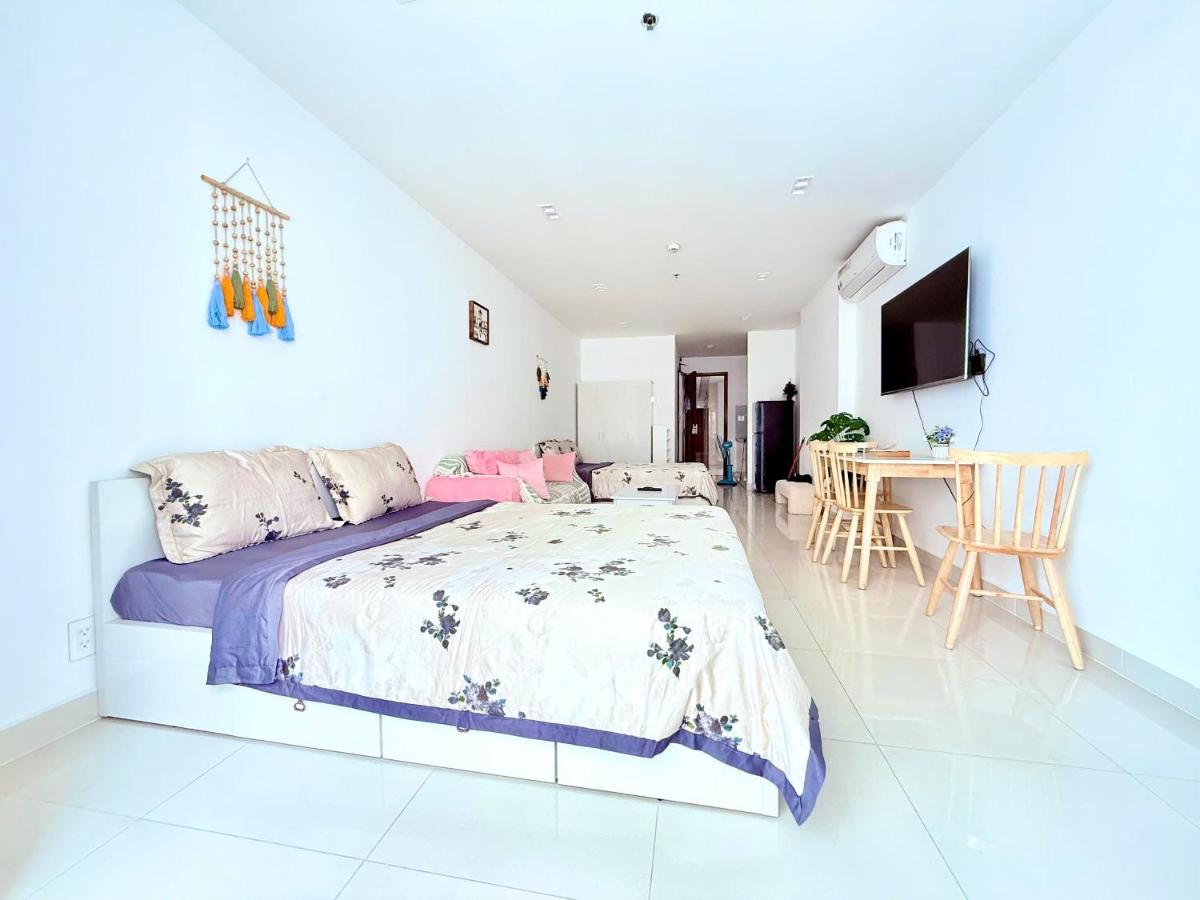 King Room with Balcony