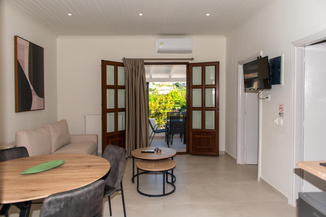 Perdika's Nest - B&B