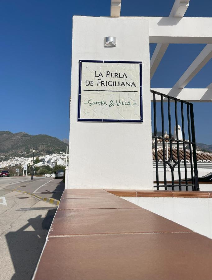 La Perla de Frigiliana Suites & Villa - B&B Frigiliana