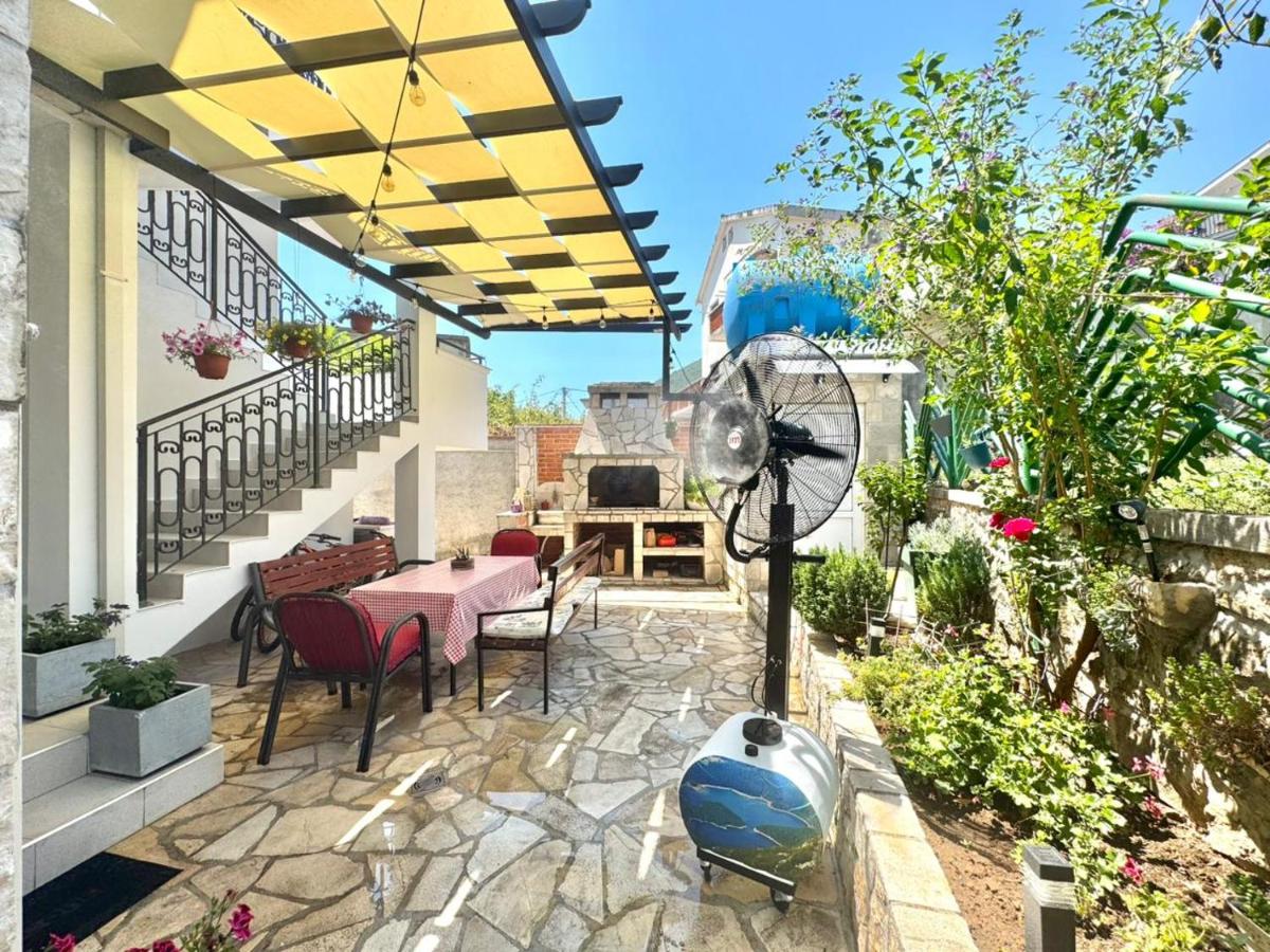 Apartmani Janda Bijela - B&B