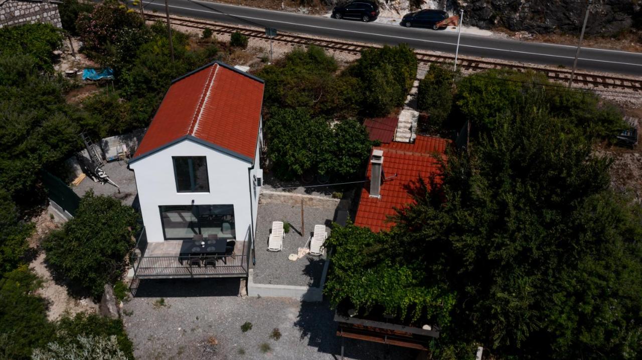 Lake House Buric - B&B Vranjina