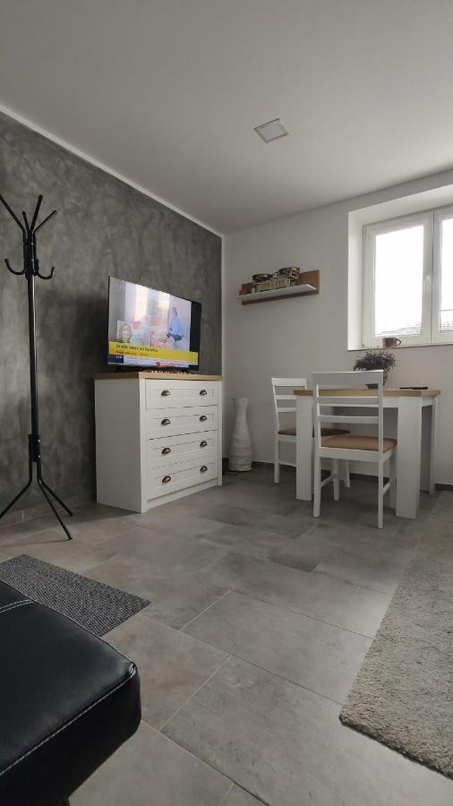 Double Room with Private External Bathroom