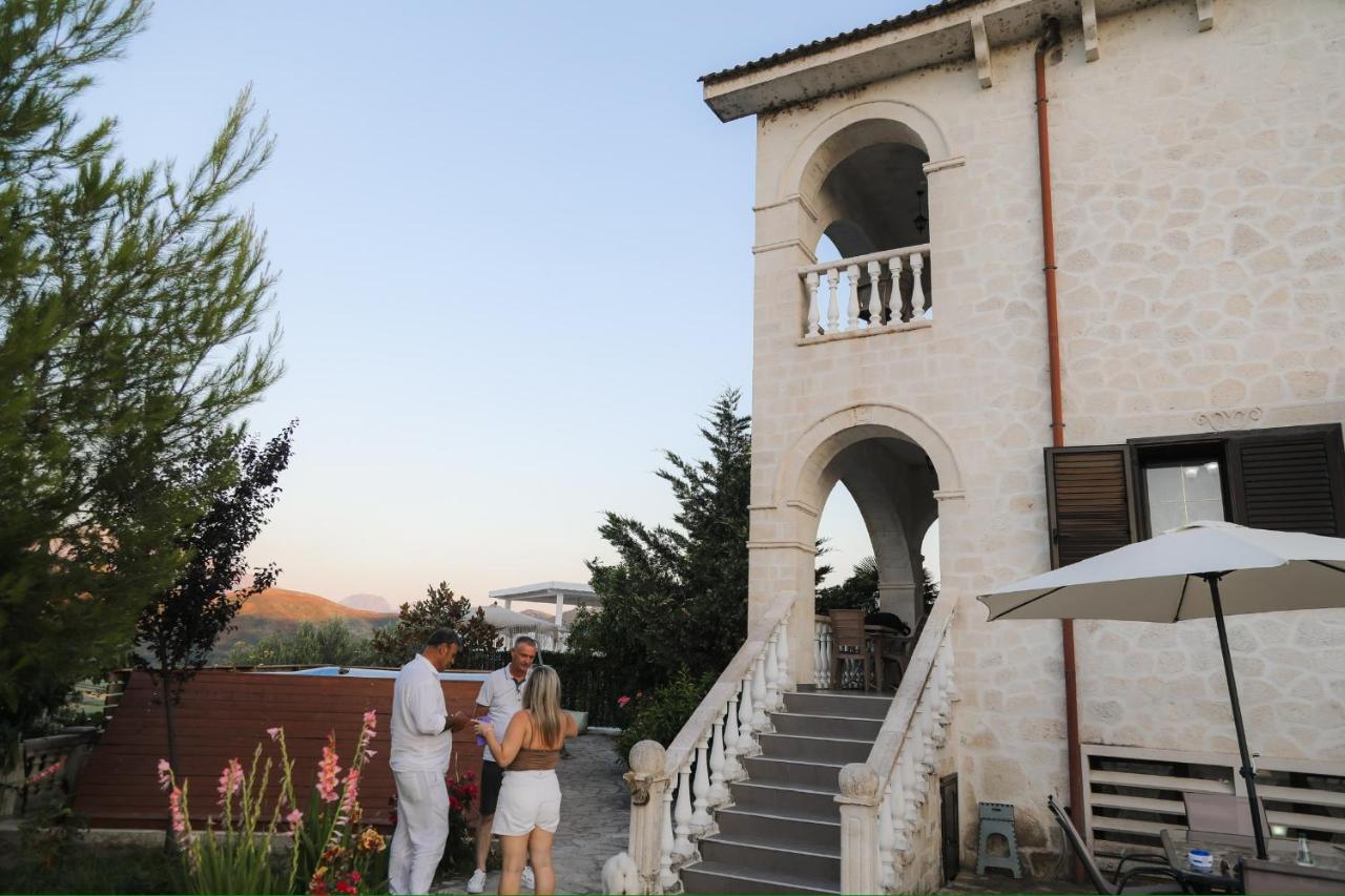 Roan Luxury Villa - B&B