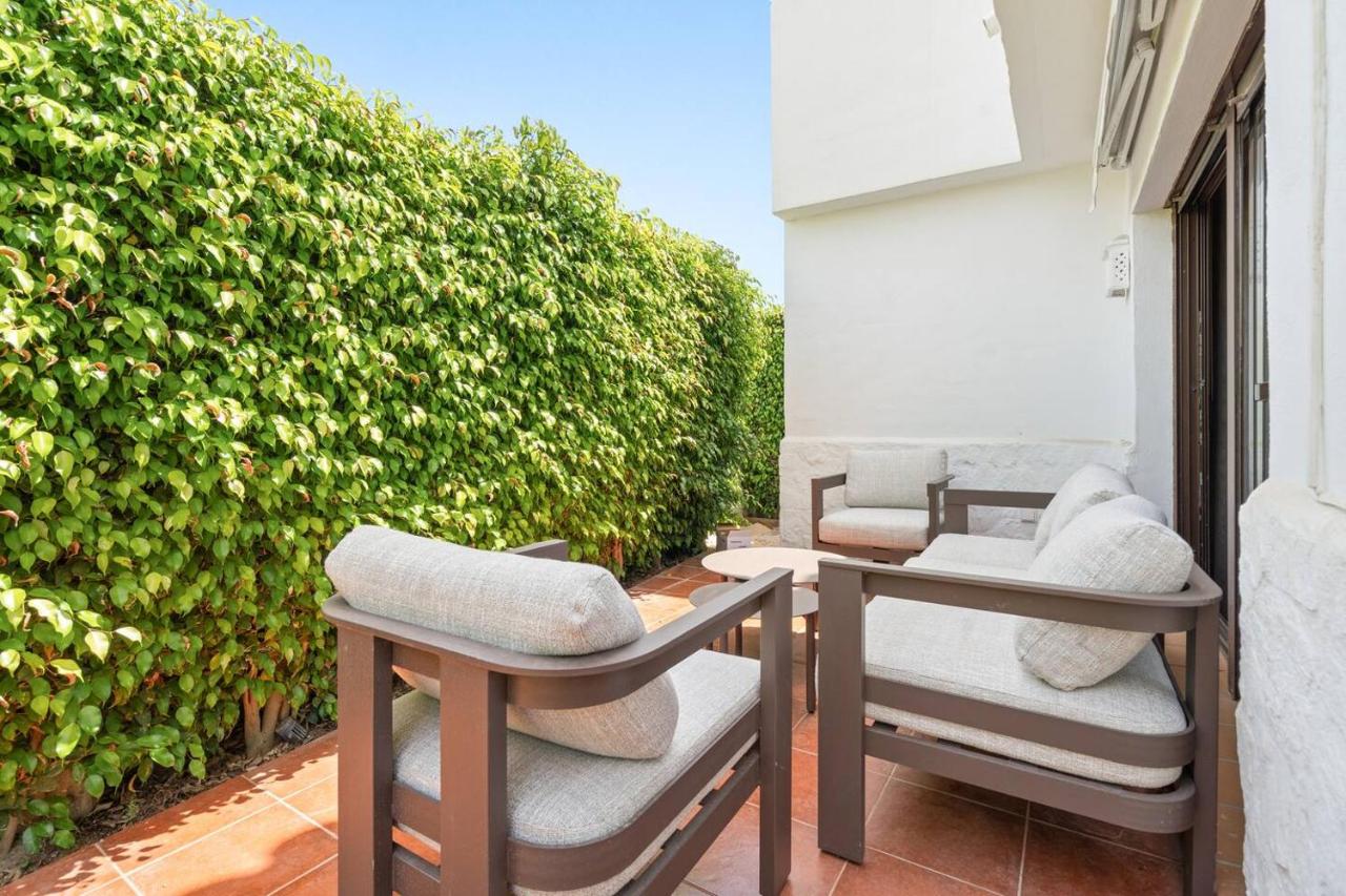 Stylish Flat - Pool And Family-Friendly - Chambres d'hôtes Estepona