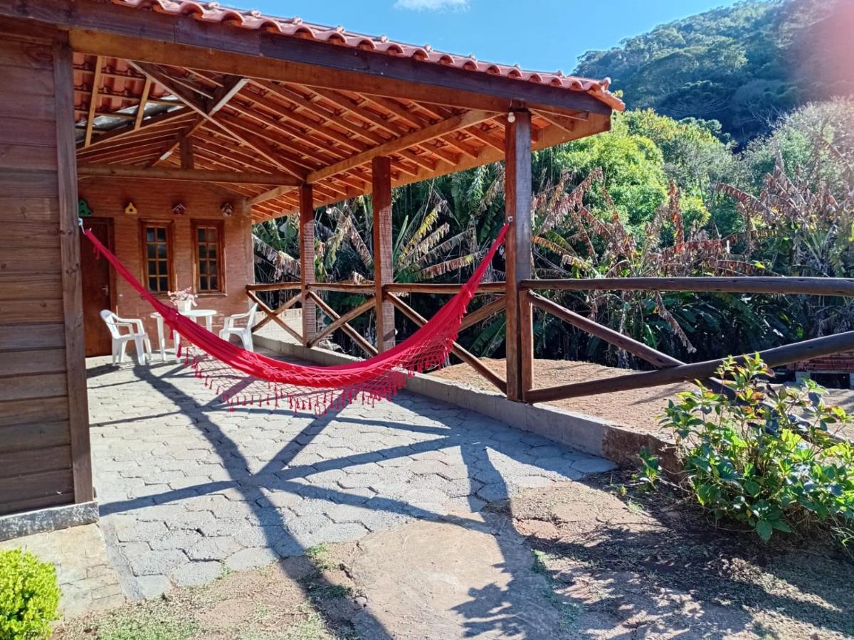 Recanto Sol Maior - Casa Lírio - Ferienwohnung Sapucaí-Mirim