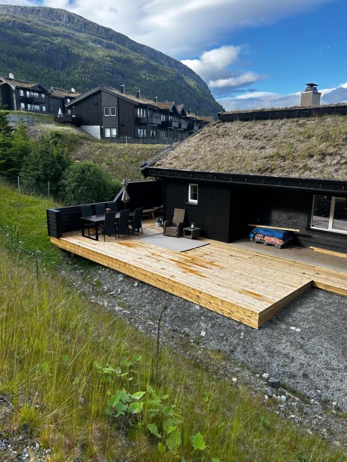 Flott leilighet på Voss i Tråstølsvegen med 3 soverom 6 sengeplasser - B&B