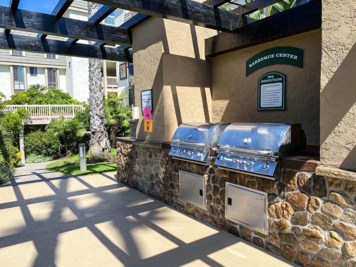 Oceanside Beach Condos - B&B