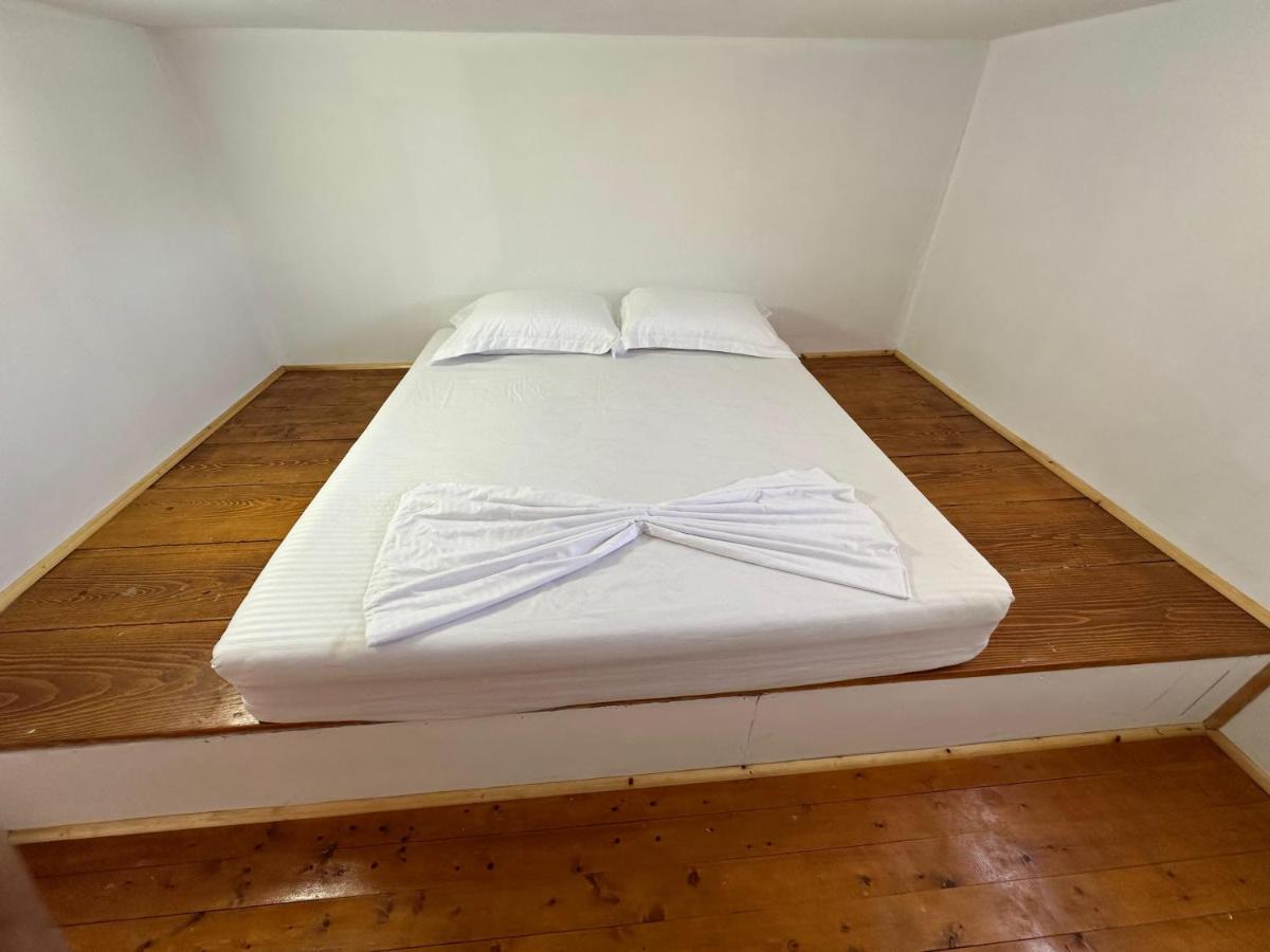 Biabe's Apartments - Bed and Breakfast Xarrë