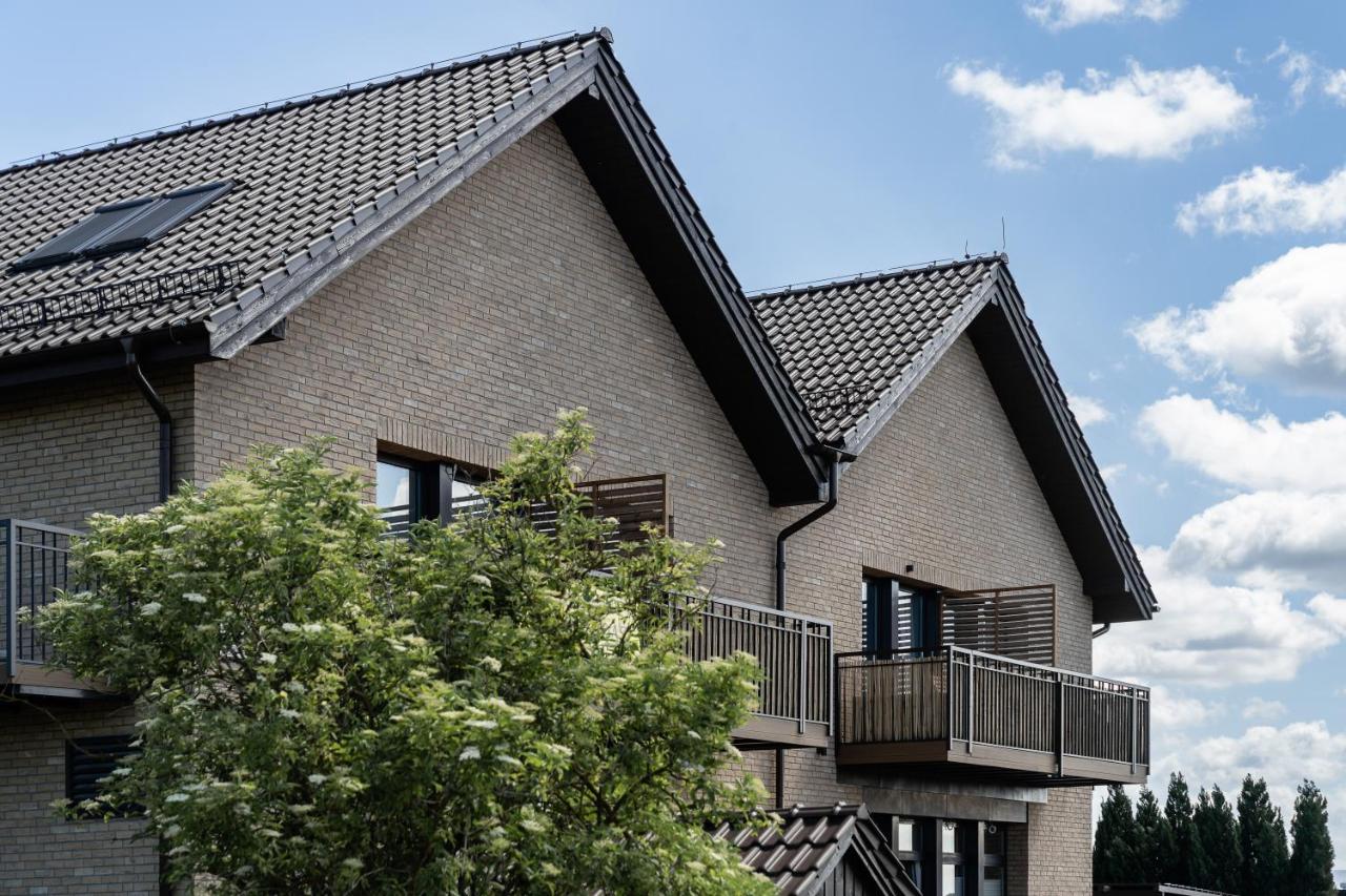 Bursztynowy Widok - apartament z bezpośrednim dostępem do plaży oraz widokiem na morze - B&B