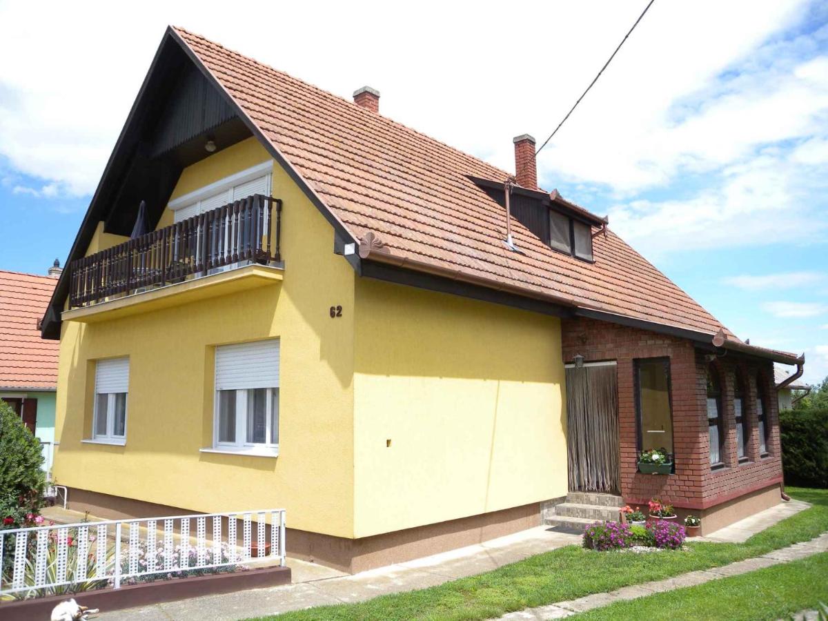 Apartment Balatonbereny 9 - B&B