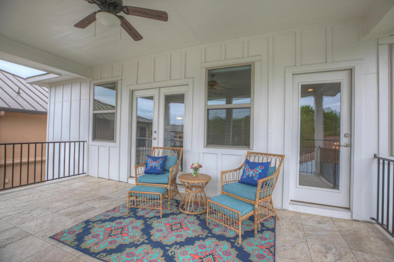 Stunning Luxury Home on Lake LBJ! - B&B Horseshoe Bay