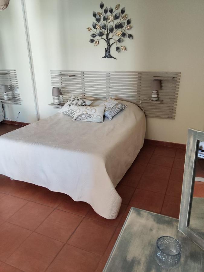 One-Bedroom Apartment with Terrace