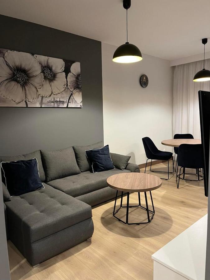 Apartament HALLERA