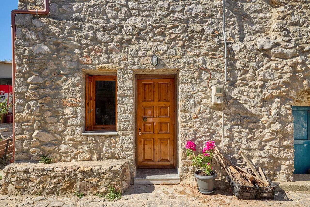 Avgonyma Square Nest - B&B