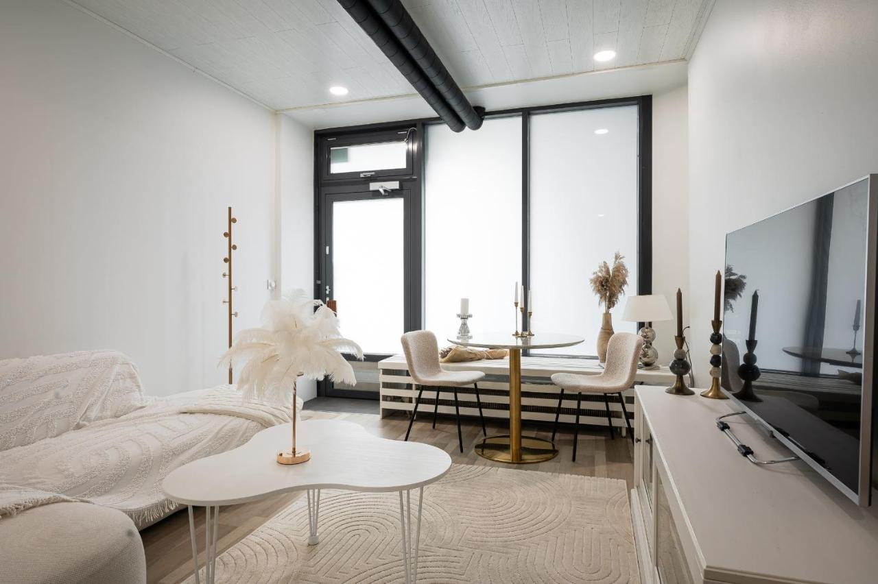 Urban Courtyard Lahti 1 - Bed and Breakfast Lahti