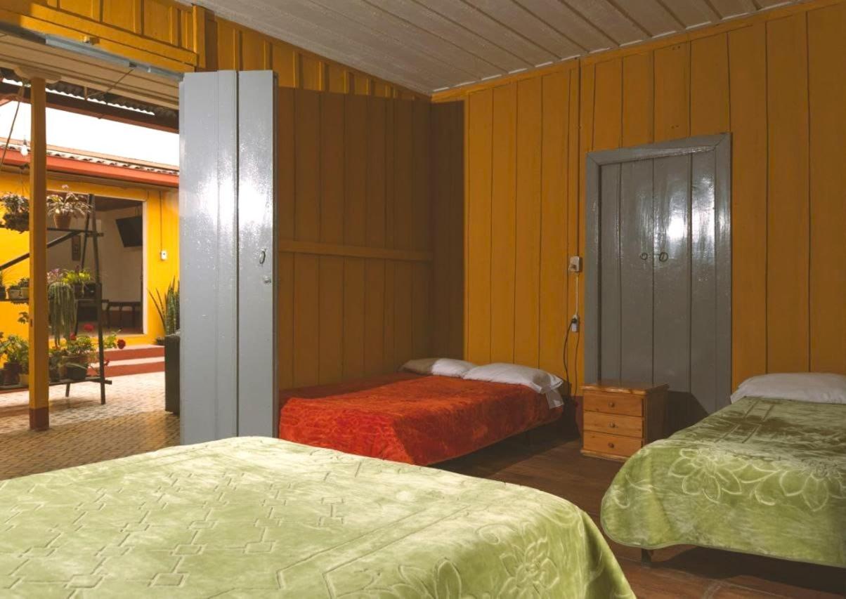 Hostal Juan Páramo - B&B Murillo