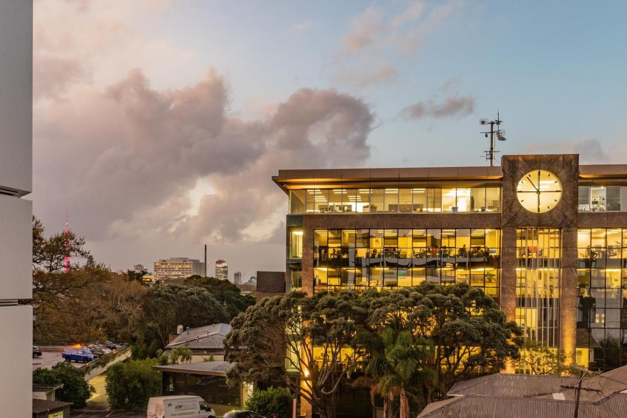 3 Bedroom Apartment in Epsom - B&B Auckland
