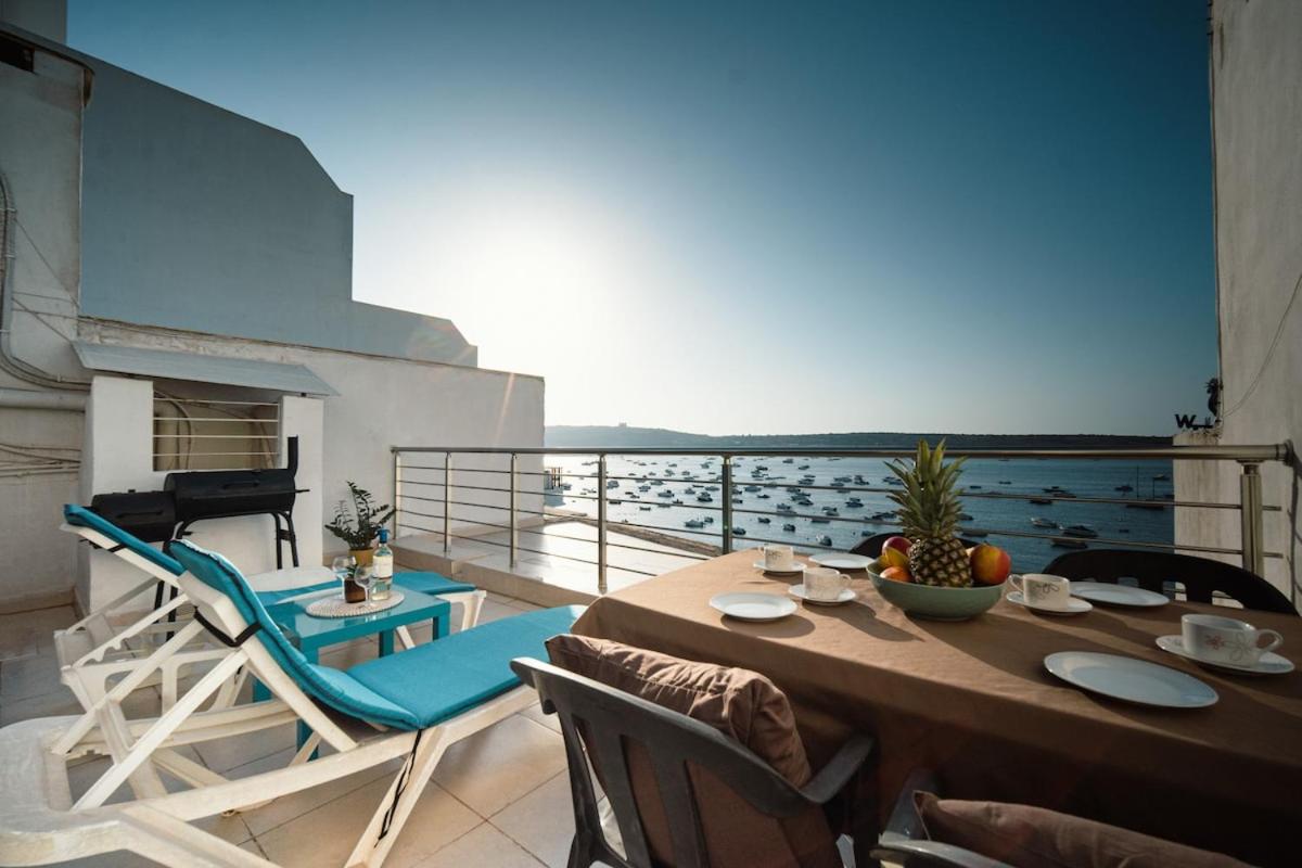 Velvet Sunset Penthouse - B&B Is-Sellum