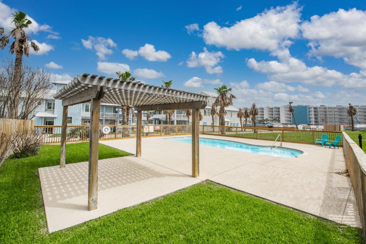 Sunrise Villas Condos - B&B