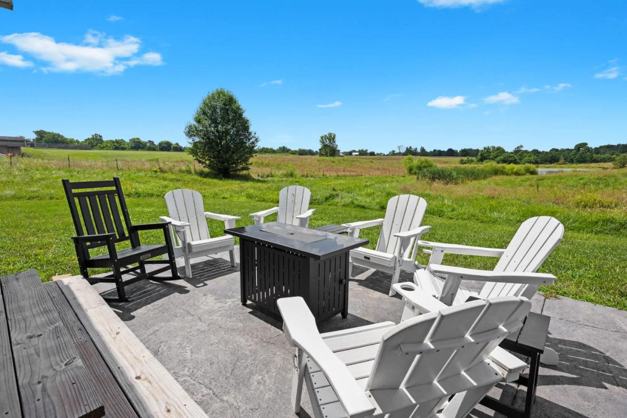 Bourbon Trail Getaway Jacuzzi Tub Scenic Views - B&B