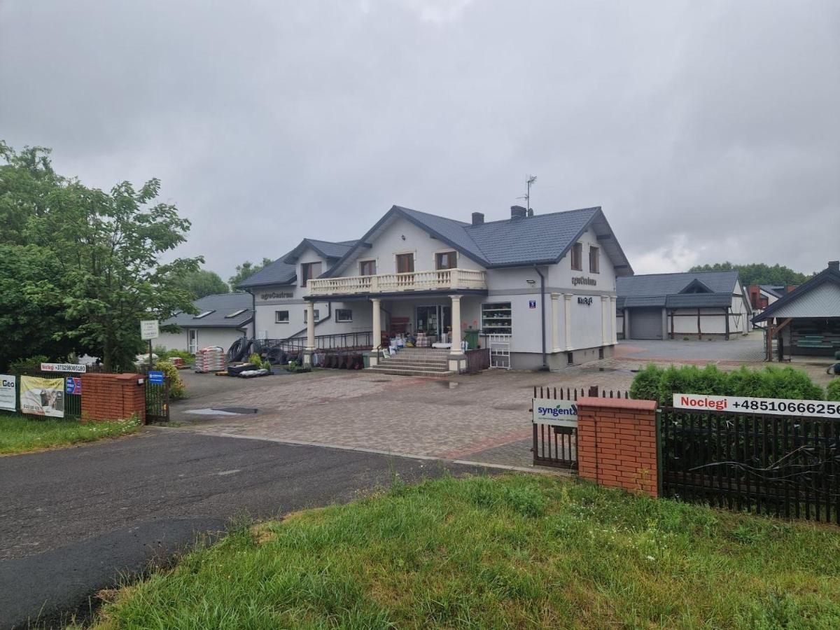 Agrocentrum - B&B Kobylany