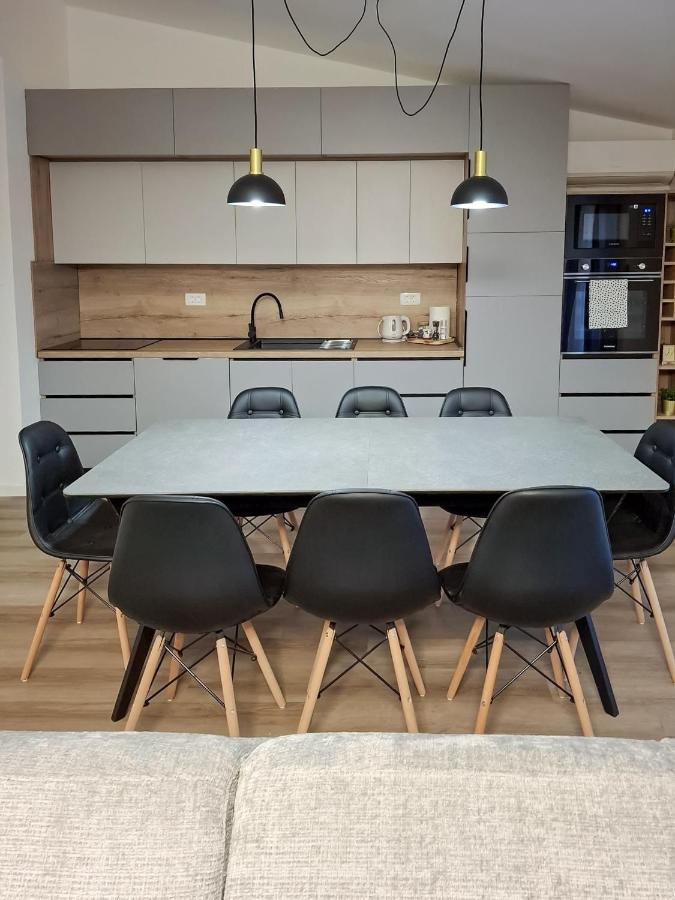 Apartman Marta 3 Makarska - Bed and Breakfast Makarska