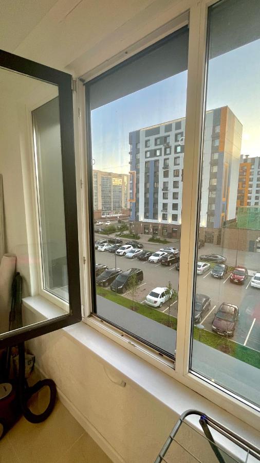 1-комнатная уютная квартира возле Хан-Шатыра с кондиционером - Ferienwohnung Astana