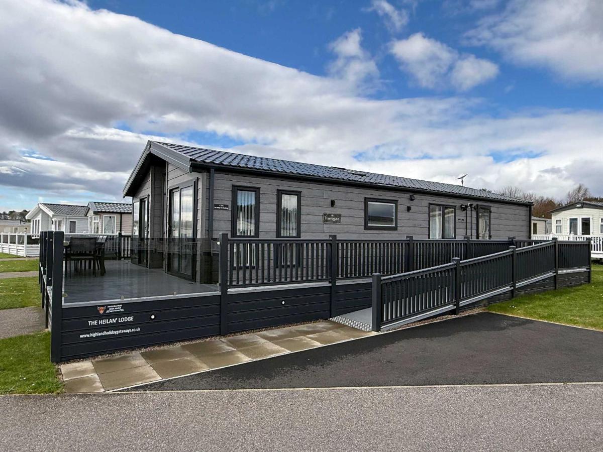 Highland Holiday Getaways - The Heilan' Lodge - B&B