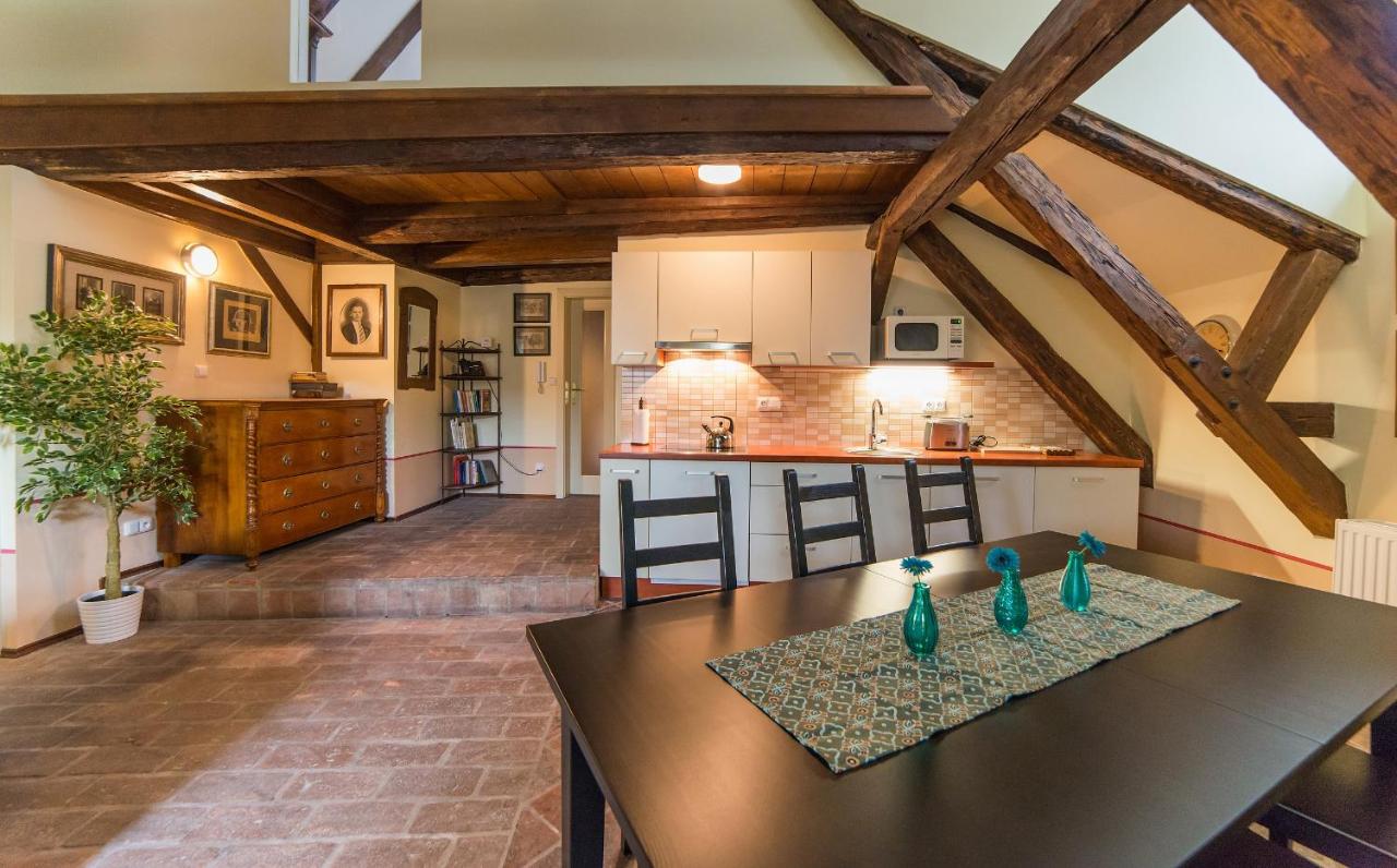 Apartment - Attic (6 Adults)