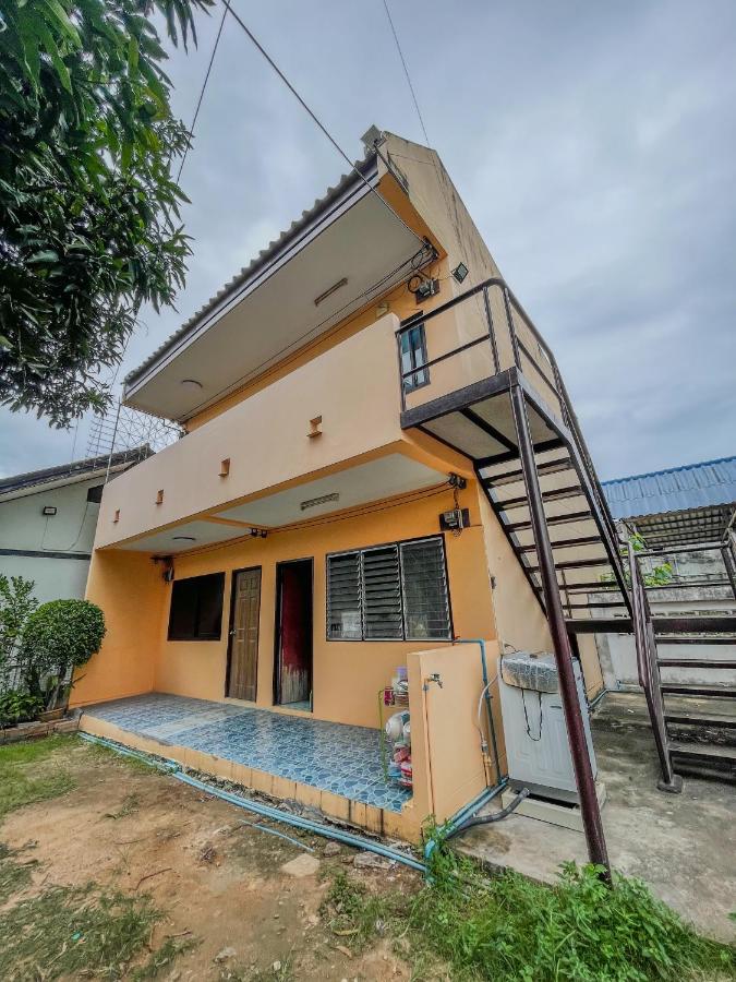 Mario Guest House - Bed and Breakfast Ban Tao Than