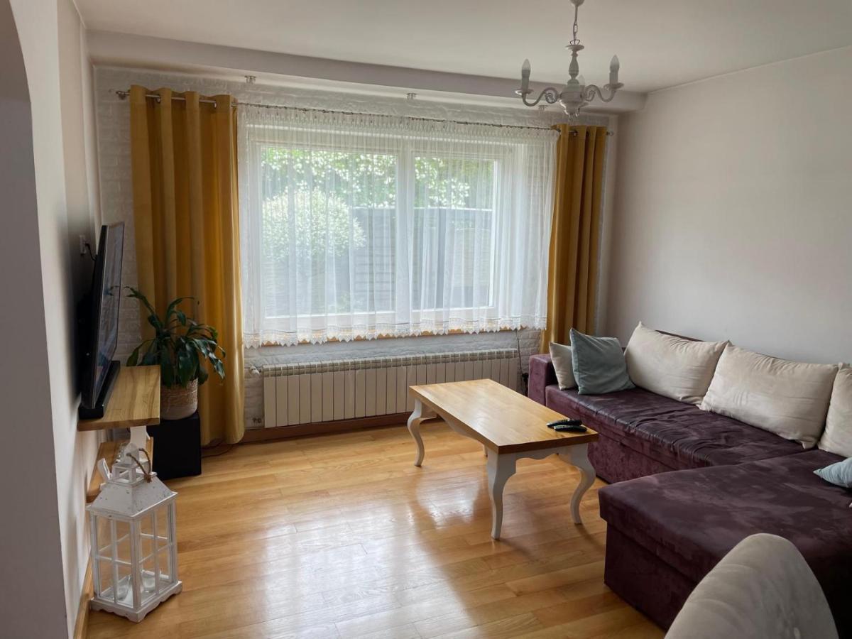 Prywatny DOM z ogrodem w centrum CEKCYNA
