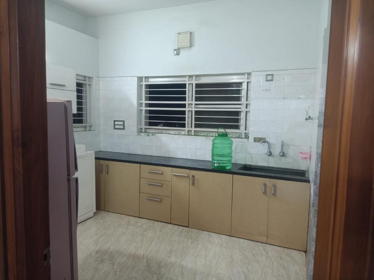 Royal Home Stay Mysuru - Service Apartment - Ferienwohnung Mysuru