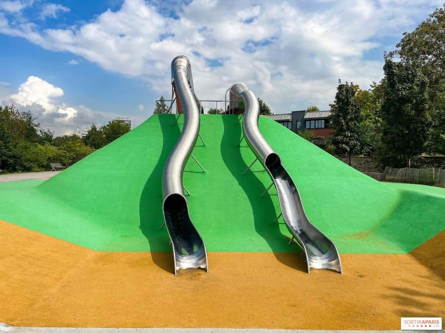 Gorgeous duplex near top attractions - Chambres d’hôtes Saint-Ouen