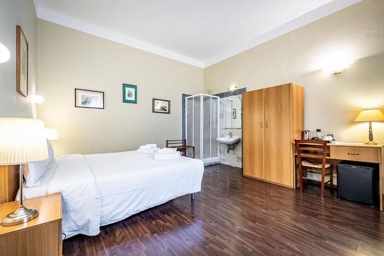 Double Room with Private External Bathroom
