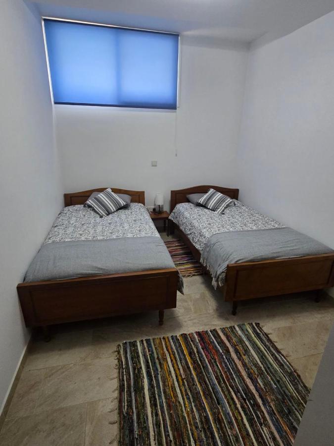 Livadi apartment 1 - B&B Kyperoúnta