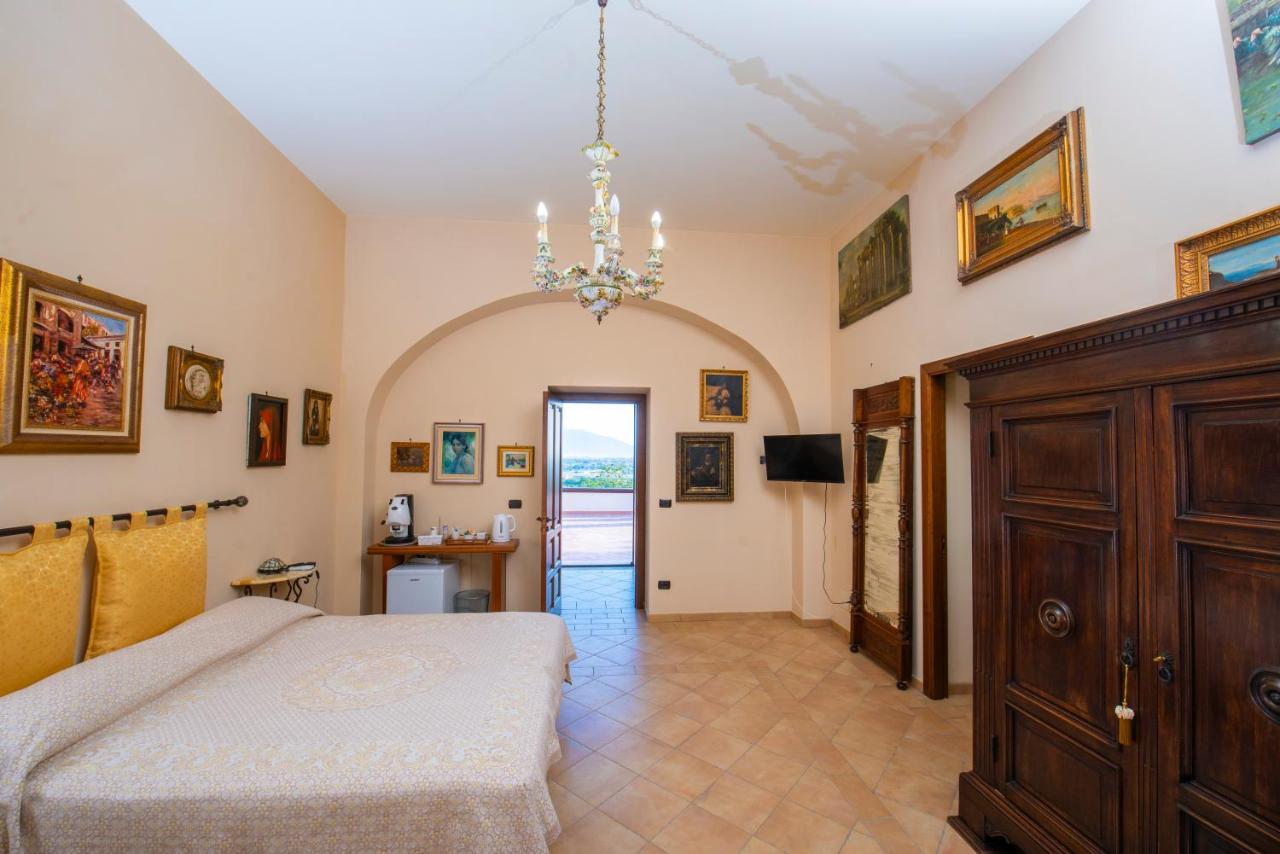 Double Room with Mountain View