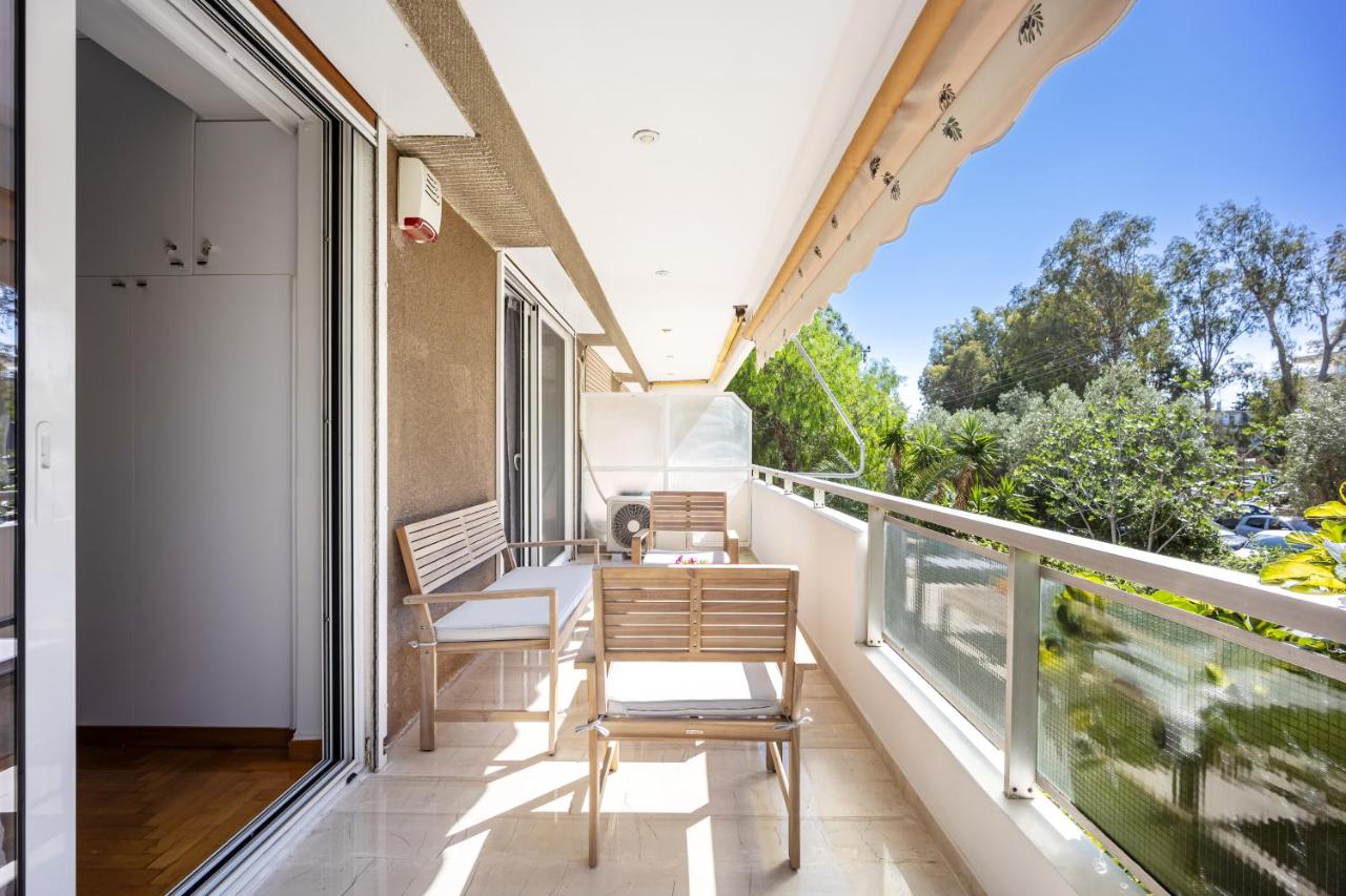 Glyfada Muse - Sea and City Apartment - Bed and Breakfast Athene