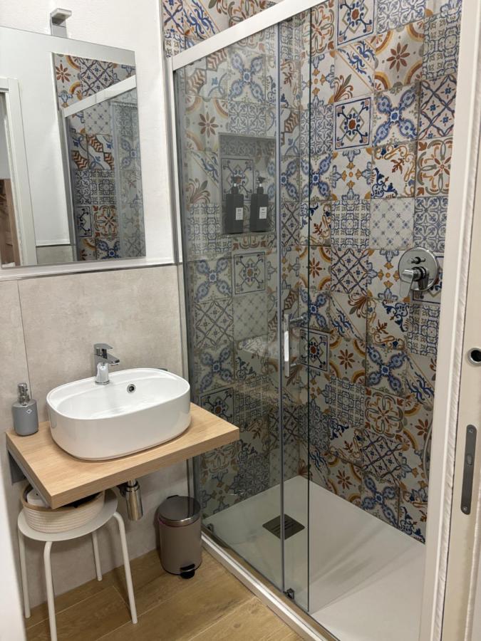 Camera Matrimoniale con Bagno Privato