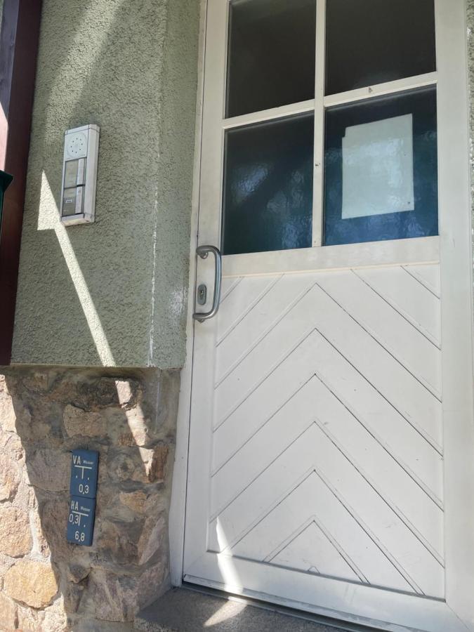 ErzGlück Apartment I WLAN I Küche I Stellplatz I 4P - Ferienwohnung Neuwelt
