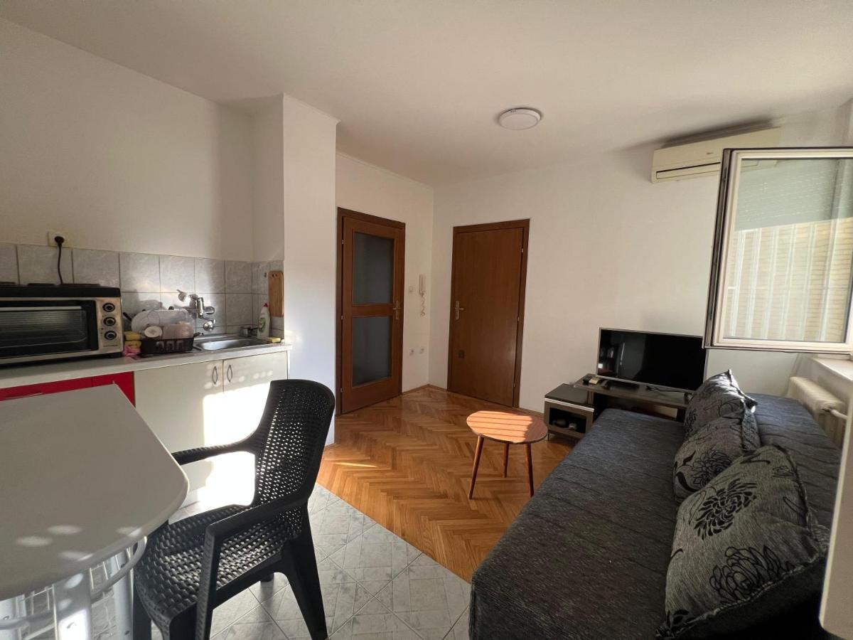 Detelina - Ferienwohnung Novi Sad