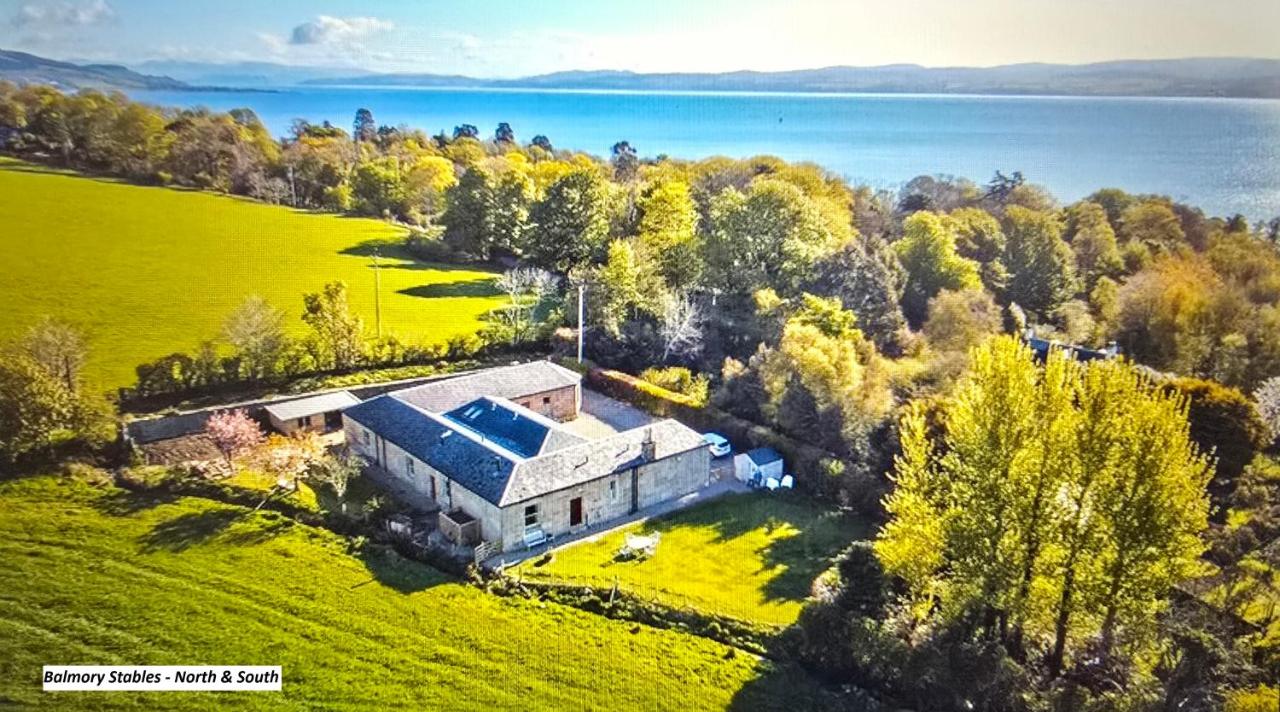 Balmory Stables North, luxury stable conversion - B&B Ascog