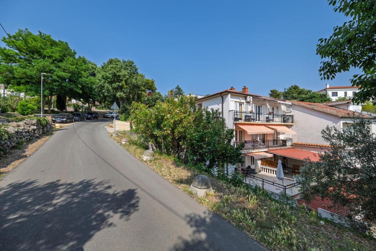 Apartment Mirela - B&B