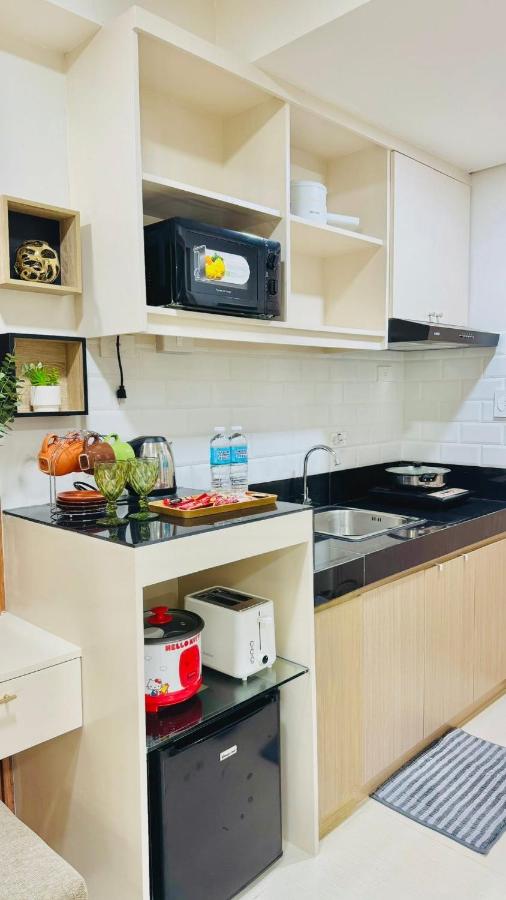Eira Nest Cozy Stay Near SMCity Mall - Chambres d’hôtes Iloilo