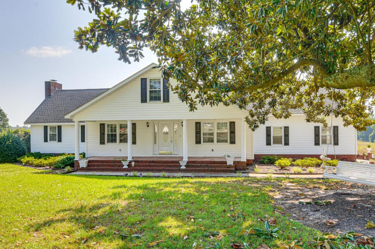 78-Acre Retreat Near Campbell U Fish, Play, Relax - Chambres d’hôtes Benson