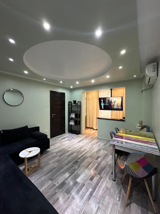 Apartament Butterfly Mamaia Intrare - B&B